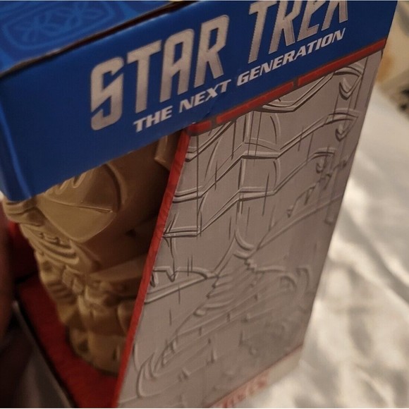Geeki Tiki BeeLine Star Trek The Next Generation Lt. Worf Ceramic Tiki Mug New - Picture 3 of 7